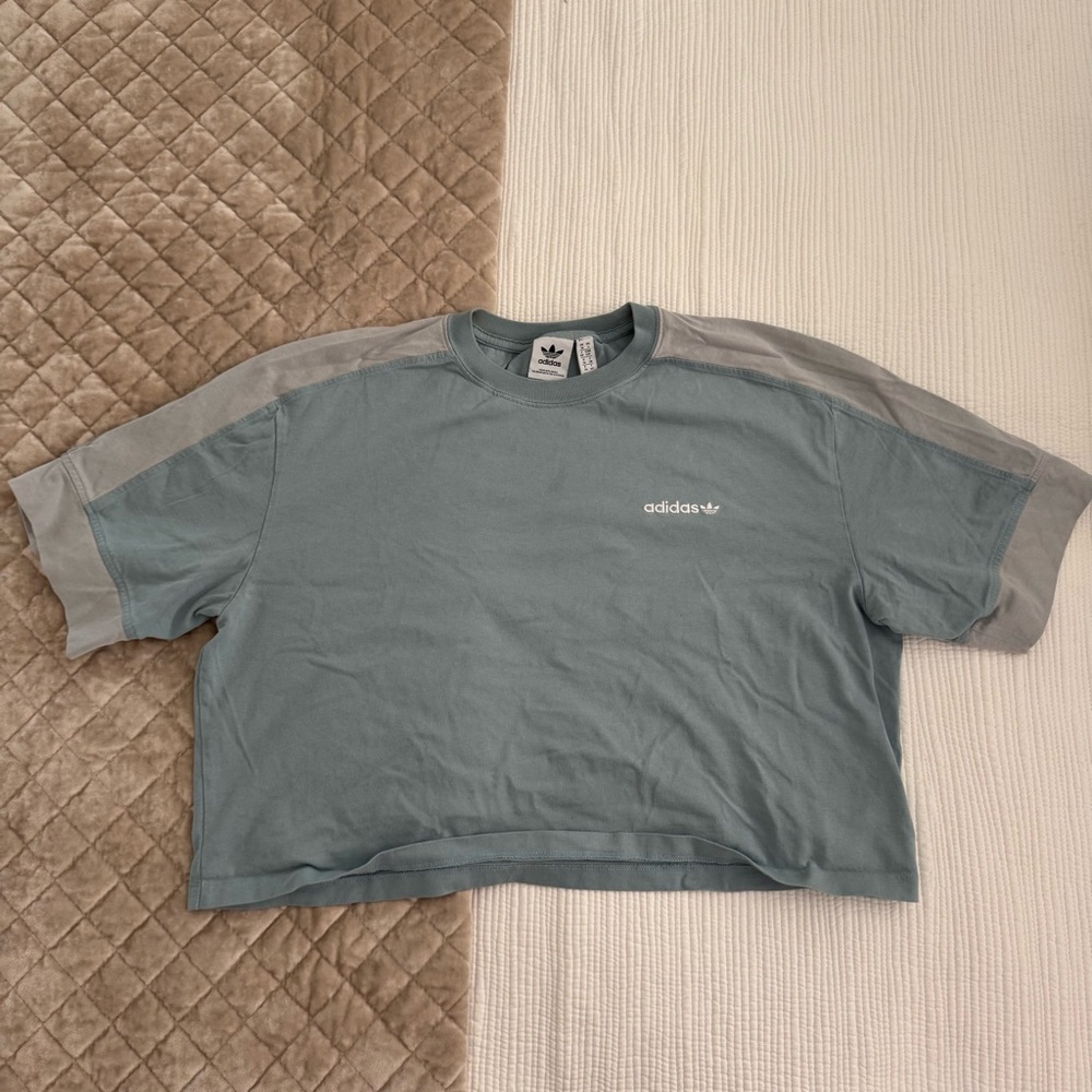 Adidas Cropped T-Shirt
